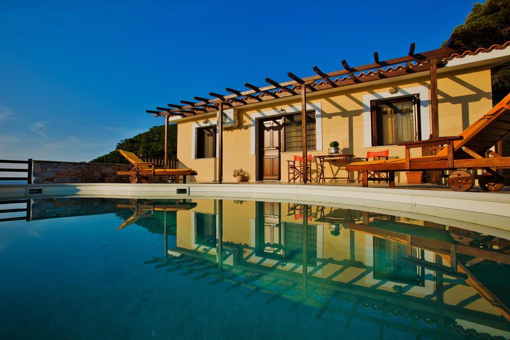 Porto Skopelos Villas Exterior foto